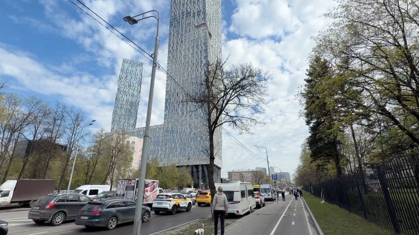 VIDEO Varanie od Zelenskeho nech sa Putin neciti bezpecne Drony zasiahli dvojickovy moskovsky mrakodrap