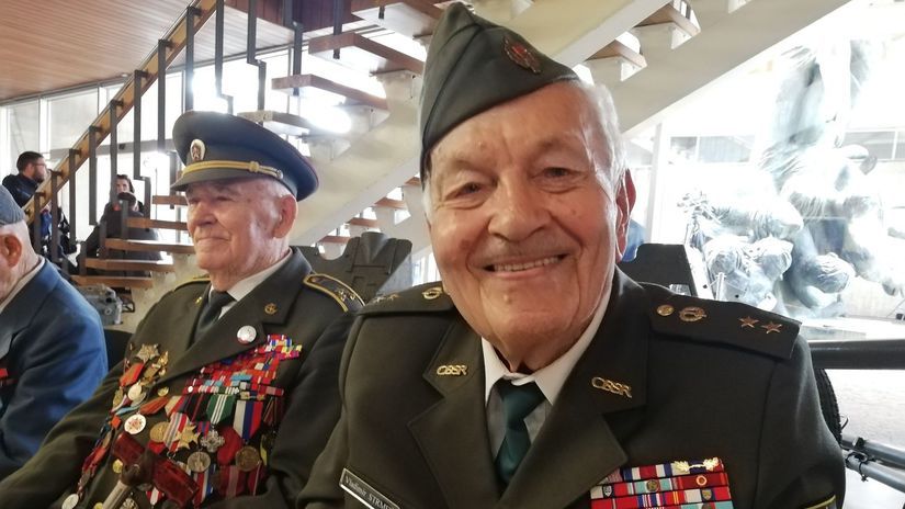 Veteran Vladimir Strmen je na roztrhnutie Mladi sa vojny boja desia ich atomova bomba hovori