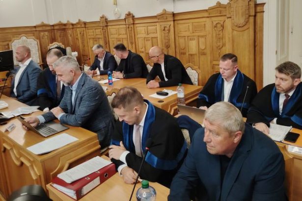 Zacal sa proces v kauze Ocistec Gaspar Bodor Kovacik a Imrecze sa spolocne postavili pred sudcu
