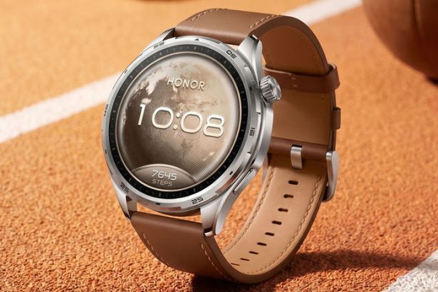 Honor Watch 6 prichadzaju na Slovensko Laka na dlhu vydrz pri bedmintone zmeraju aj rychlost smetu