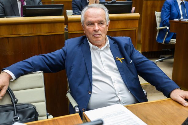 Pellegrini zrusil slavnostne menovanie Radacovskeho Korcok Existuju len dve realne vysvetlenia