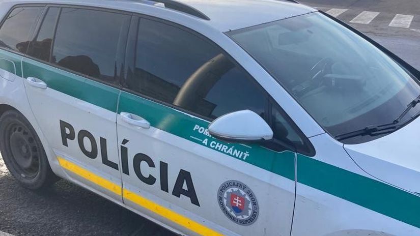 Poplach v Bratislave Policia vysetruje oznameni e o udajne ozbrojenom muzovi v blizkosti skoly