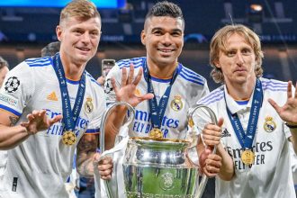 Slovensky futbal smeruje k hviezdam Casemiro v satni Humenneho Toure rokuje so Slovanom