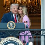 Trump ma 80 Po com tuzi A poskvrni vyrocie vzniku USA