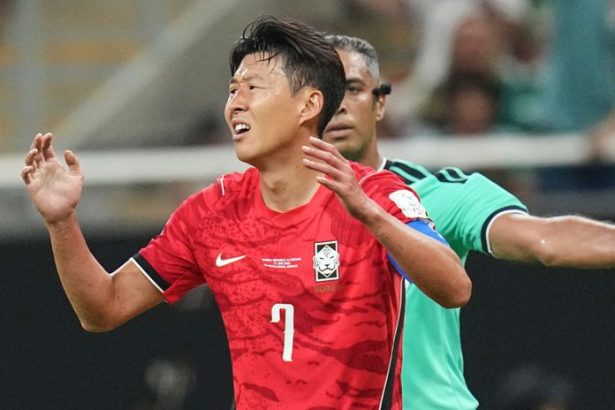 Velky sok pre korejskych futbalistov Mexicki novinari zosmiesnivali hviezdneho Sona