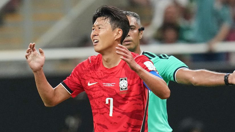 Velky sok pre korejskych futbalistov Mexicki novinari zosmiesnivali hviezdneho Sona