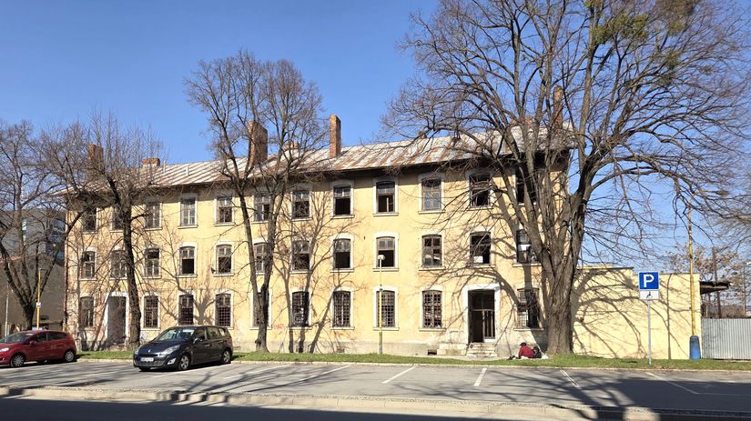 koniec strasidla na masarykove chatracuce uciliste v kosiciach pojde ku zemi