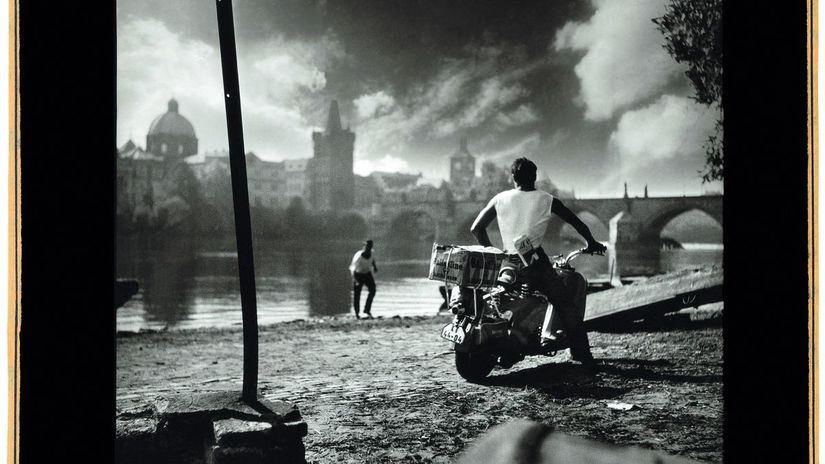 v Divine su vystavene fotografie Jana Saudka