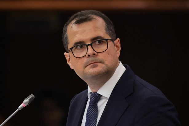 Moldavsky parlament vyjadril doveru vlade premiera Vasileho Tofana Svet Spravy
