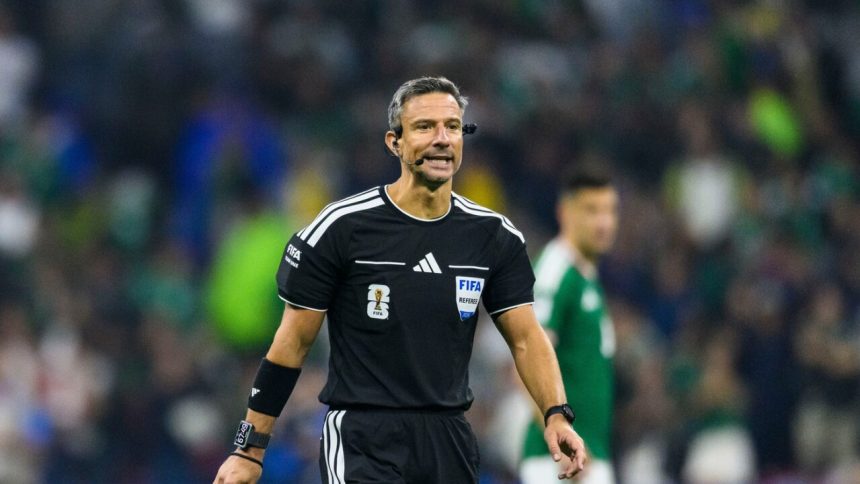 Najvacsia chyba mojho zivota Sedel pri stole ked dnu vtrhla policia Karieru mu takmer zruinovalo pozvanie na chatu MS 2026 Futbal Sportweb
