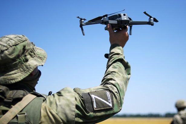 Rusko narazilo pri nabore do dronovych vojsk studenti odmietaju zmluvy vojny