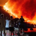 Chorvatsko celi vaznej vlne poziarov a evakuaciam Co robit ak sa ocitnete v ohrozeni a mate uzatvorenu poistku