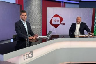 Huliak zastavil miliony pre futbal SFZ pripravuje trestne oznamenie Posledne kopanie umierajuceho konia reaguje minister