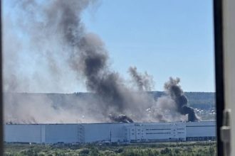 Krvavy den na Ukrajine Ruske utoky zabijali civilistov drony zasiahli trh aj stadion v Odese Svet Spravy