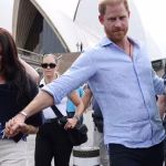 Megxit naruby Harry a Meghan sa po rokoch vracaju do Britanie cakaju ich neprijemne otazky a stare spory