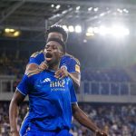 Na toho sme nemali skoda ze ho Slovan stihol priviest Svedi sa chytali za hlavu Kmotrik trafil jackpot Euroske pohare Futbal Sportweb