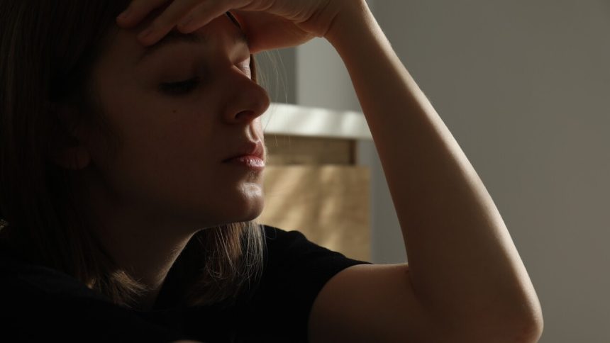 Starsim sa tieto situacie zdaju banalne mladych vsak paralyzuju Psychologicky vsak odmietaju reci o snehovych vlockach