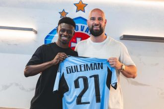 Tapol si Kmotrik do vrecka Spanieli tvrdia ze ano Slovan zaplatil za Camaru sedemcifernu sumu Euroske pohare Futbal Sportweb