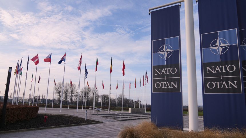 ak by putin zautocil na pobaltie nato ma pripraveny nekompromisny trojfazovy plan odpoved by pocitili aj hlboko v rusku