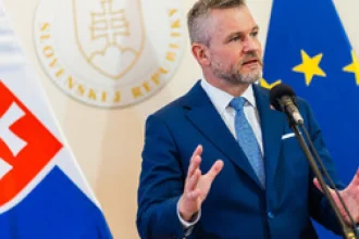 Fico v otázke NATO pravdu má, no riskuje bezpečnosť