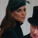Búrka v Británii: Zomrel blízky kráľa Karola III. a 20-ročný muž