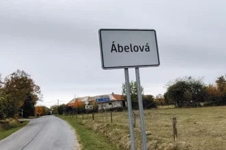 Dedinka s obrovskou nezamestnanosťou napreduje: ľuďom ponúkajú prácu aj dom