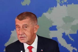 Fico ide do Prahy za Babišom. Premiéri odhalia symbol česko-slovenského priateľstva