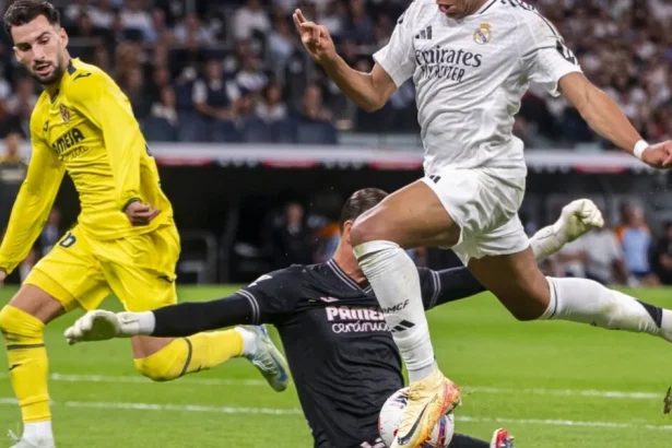 Futbalista, ktorého slová nahnevali národ, sa kajá. Sponzori sa búria