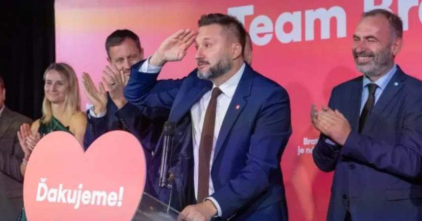 Gröhling: historický úspech SaS. Liberáli získali desiatky postov a mieria vyššie