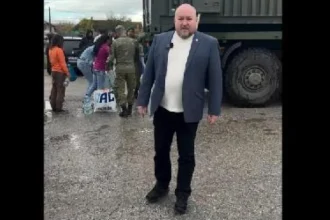Huliak kritizuje exministrov: Ľudia na juhu sú odkázaní na cisterny
