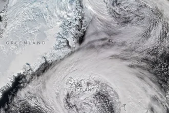 Hurikán sa zmenil na nebezpečný útvar, NASA zachytila cyklónu pri Islande