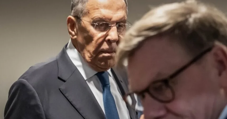 Lavrov v Iráne: Moskva a tajné rokovania o vojne