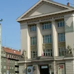 Lev od Baťu rozhneval Hitlera. Dnes v Bratislave stráži Štefánika