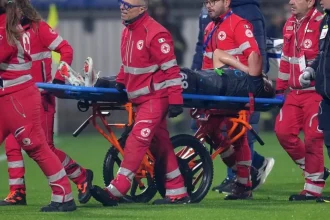 Lobotka opúšťal ihrisko so slzami v očiach po hroznom zranení