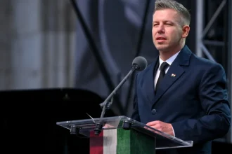 Magyar nepriamo Orbánovi: Kto hľadá oporu v Moskve, nech je mu 1956 varovaním