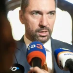 Matovičovci označujú zákazku u Takáča za „biznis storočia“, minister to popiera