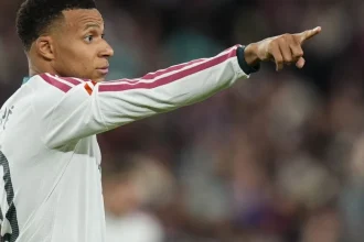 Mbappého gól umlčal Barcelonu, rozhodol v závere