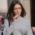 Nadčasový kúsok aj v roku 2026: Bez tejto módnej veci sa na jeseň nezaobídete