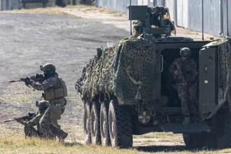 NATO otvára Ukrajine nový prístup k zbraniam, získať ich môže rýchlejšie a lacnejšie