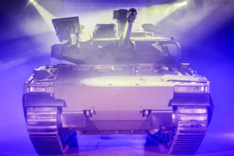 Novú pásové obrnené vozidlá CV9035 MkIV pre slovenskú armádu úspešne zvládli náročné testy