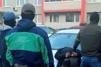 Polícia zadržala muža obvineného z vraždy, obeť mal zastreliť a stopy zahladiť