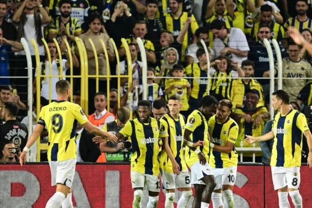 Prehra v derby rozhodla o trénerovi. Škriniar čelí novej zmene