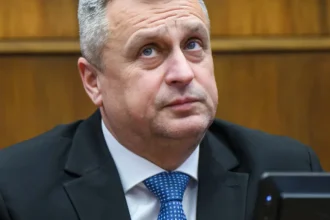 Preplnené domovy dôchodcov: Čakacie lehoty sú aj niekoľko rokov
