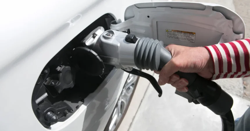 Pri diaľniciach vyrastie 35 nových rýchlonabíjačiek pre elektromobily