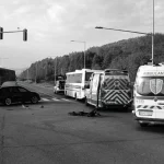 Pri Veľkom Šariši sa zrazilo auto s autobusom, muž neprežil
