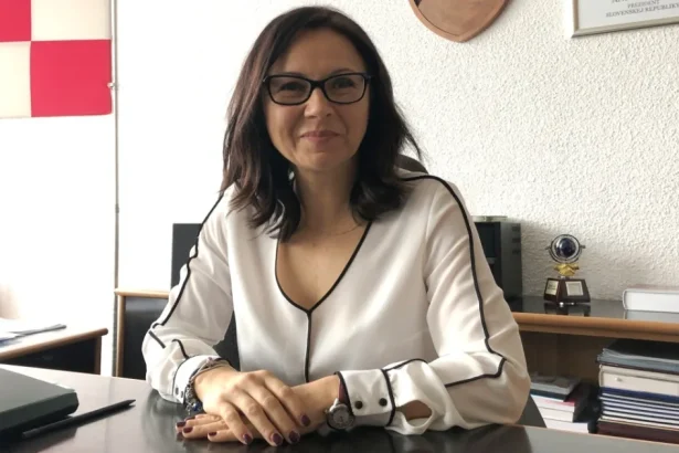 Primátorka Svidníka podala trestné oznámenie pre podozrenie z korupcie a zvážania voličov
