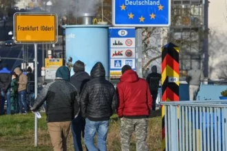 Regionálne samosprávy bijú na poplach, došli im peniaze na vlaky. O pomoc žiadajú Merza