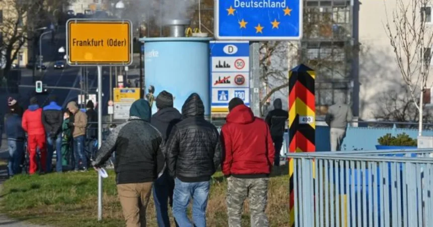 Regionálne samosprávy bijú na poplach, došli im peniaze na vlaky. O pomoc žiadajú Merza