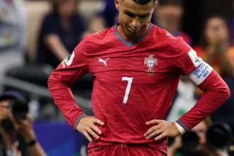 Ronaldo dostal trest za odchod z reprezentácie. Ako dlho si neoblečie dres Portugalska?