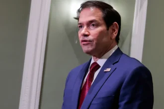 Rubio zavítal do Prahy: krátka zastávka šéfa americkej diplomacie
